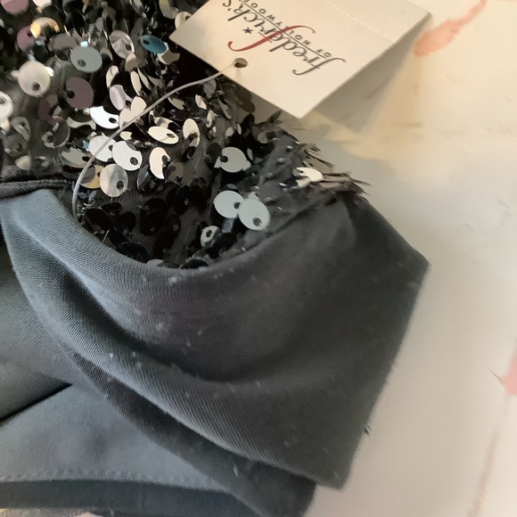 Silver Sequin Sleeveless Mini Dress - Picture 8 of 10